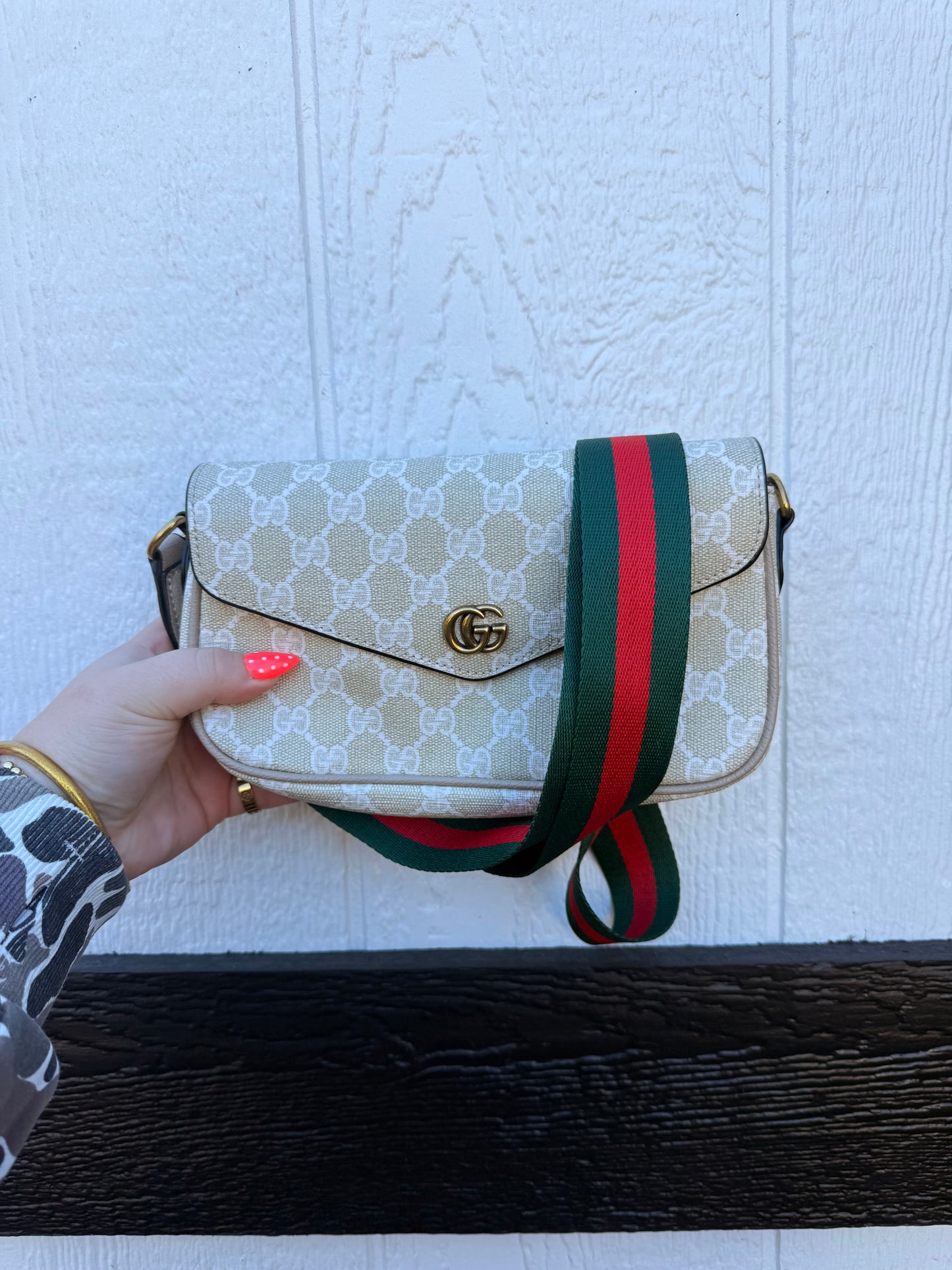The Rhianna purse