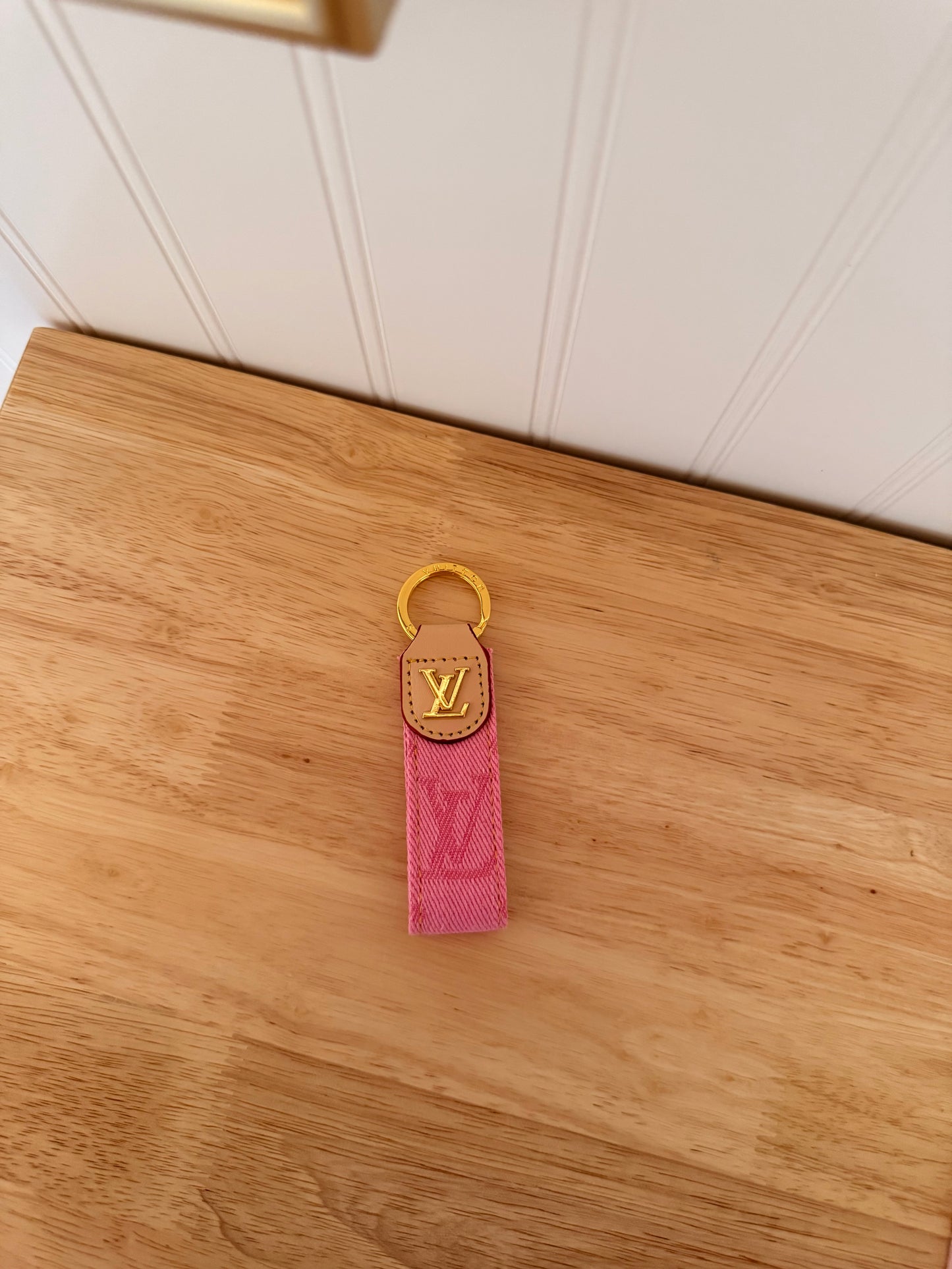 The Paris Key holder