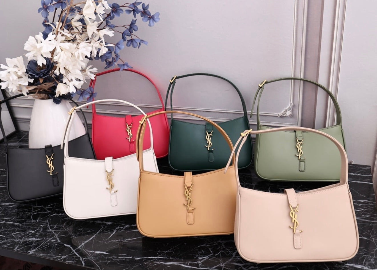 The Charlotte purse