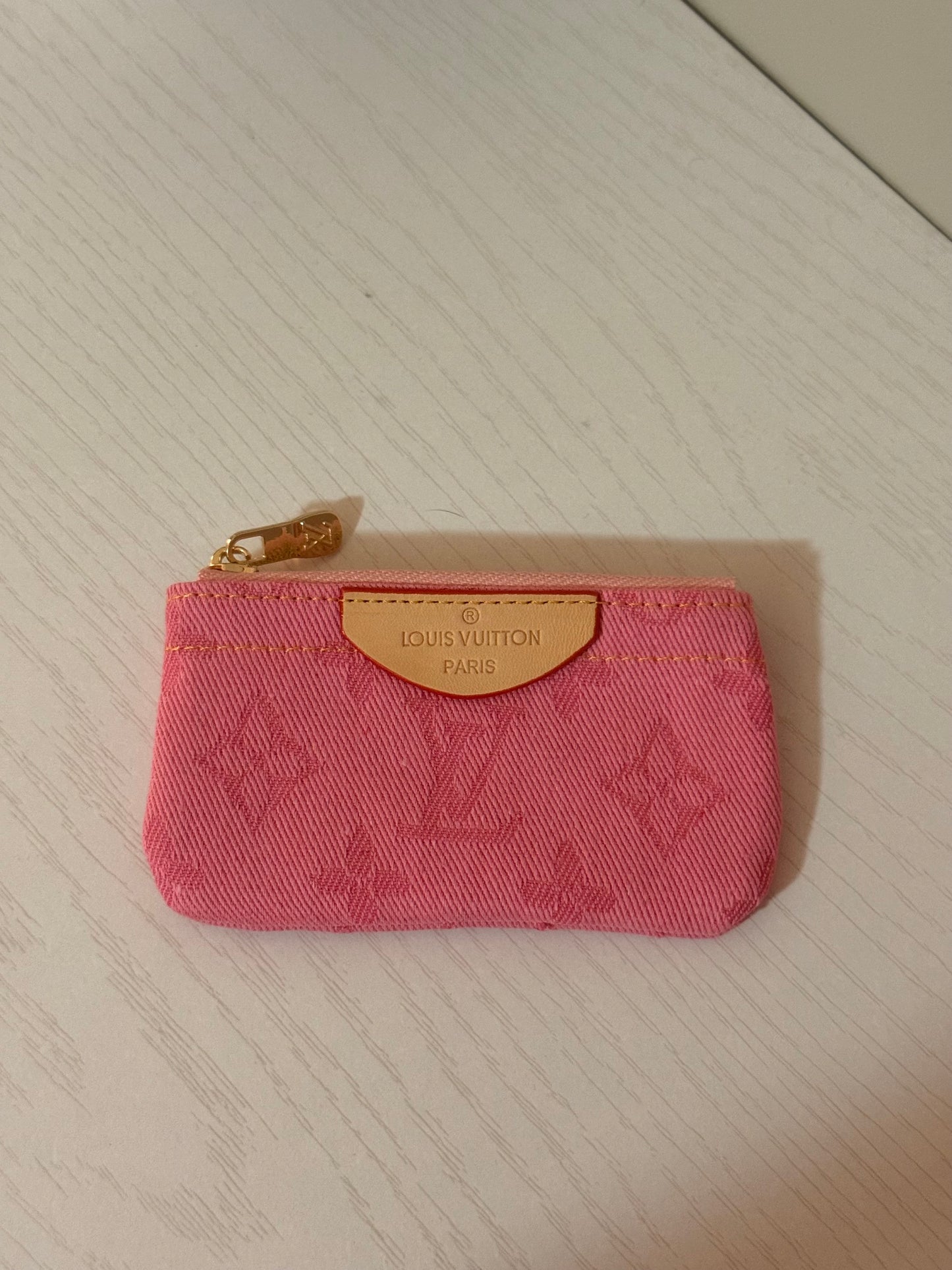 The Paris wallet