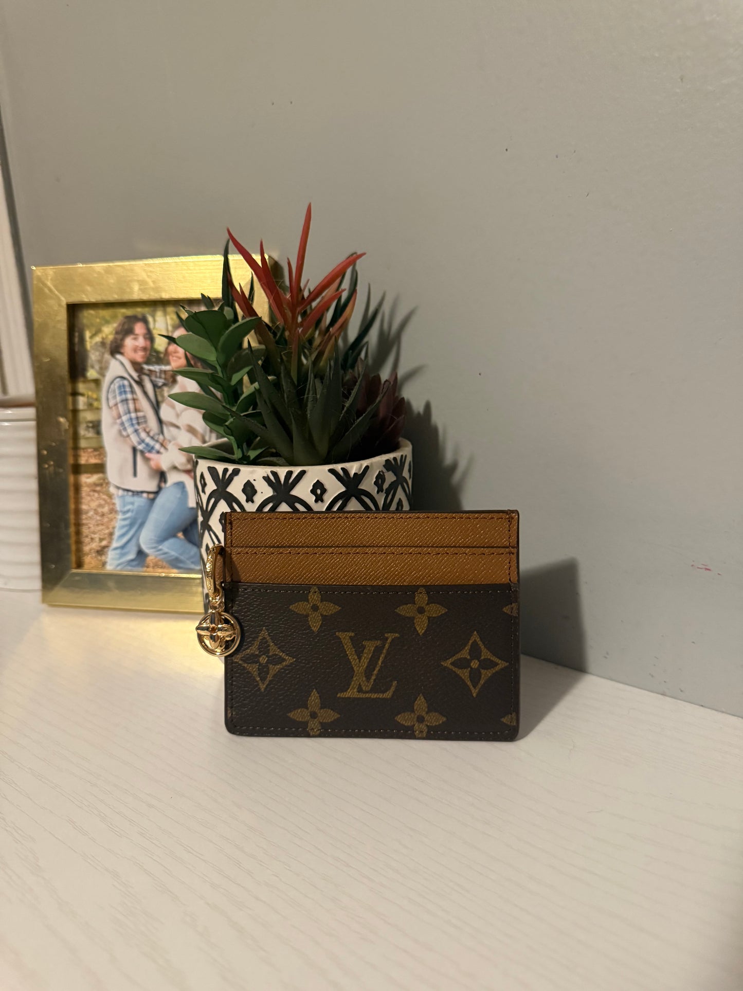 The Brit wallet