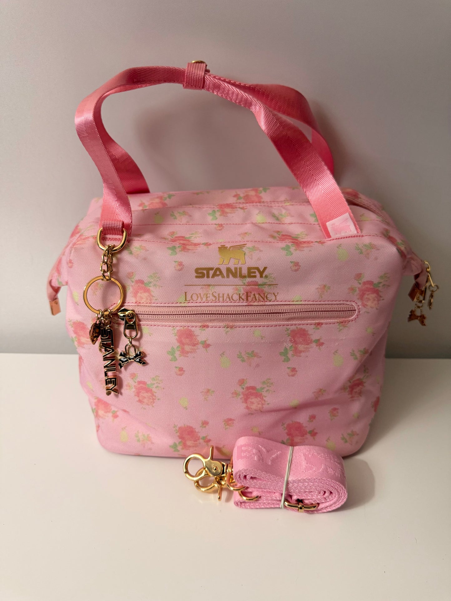 The loveshack fancy lunchbox