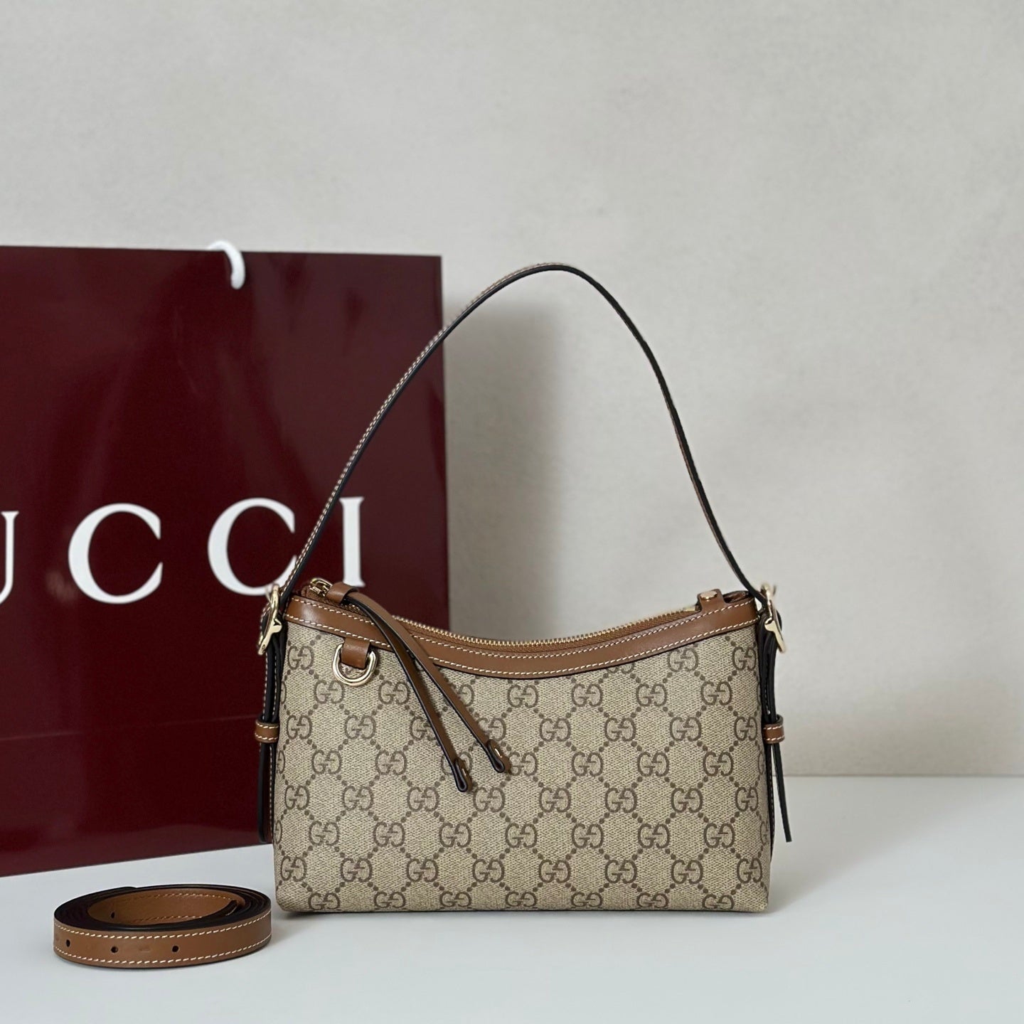 The Rae purse