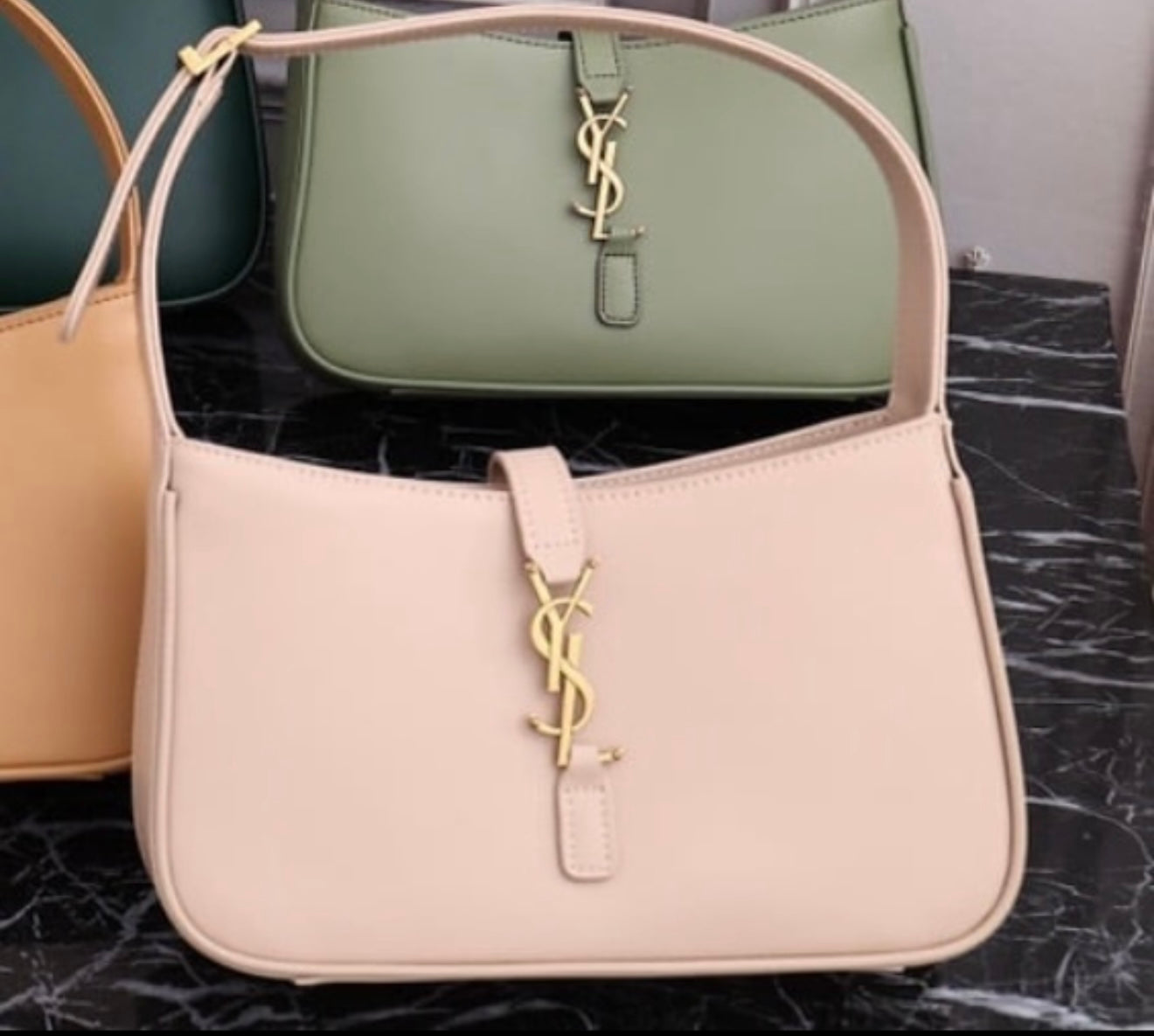 The Charlotte purse