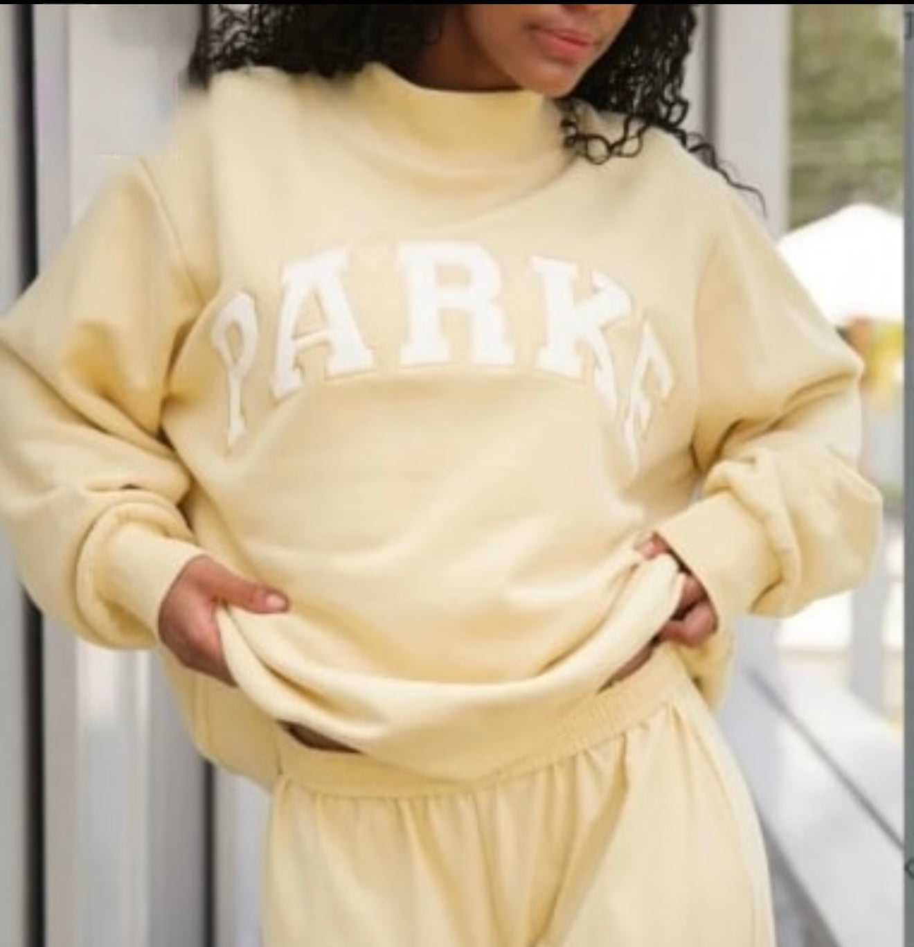 The Riley sweatshirt