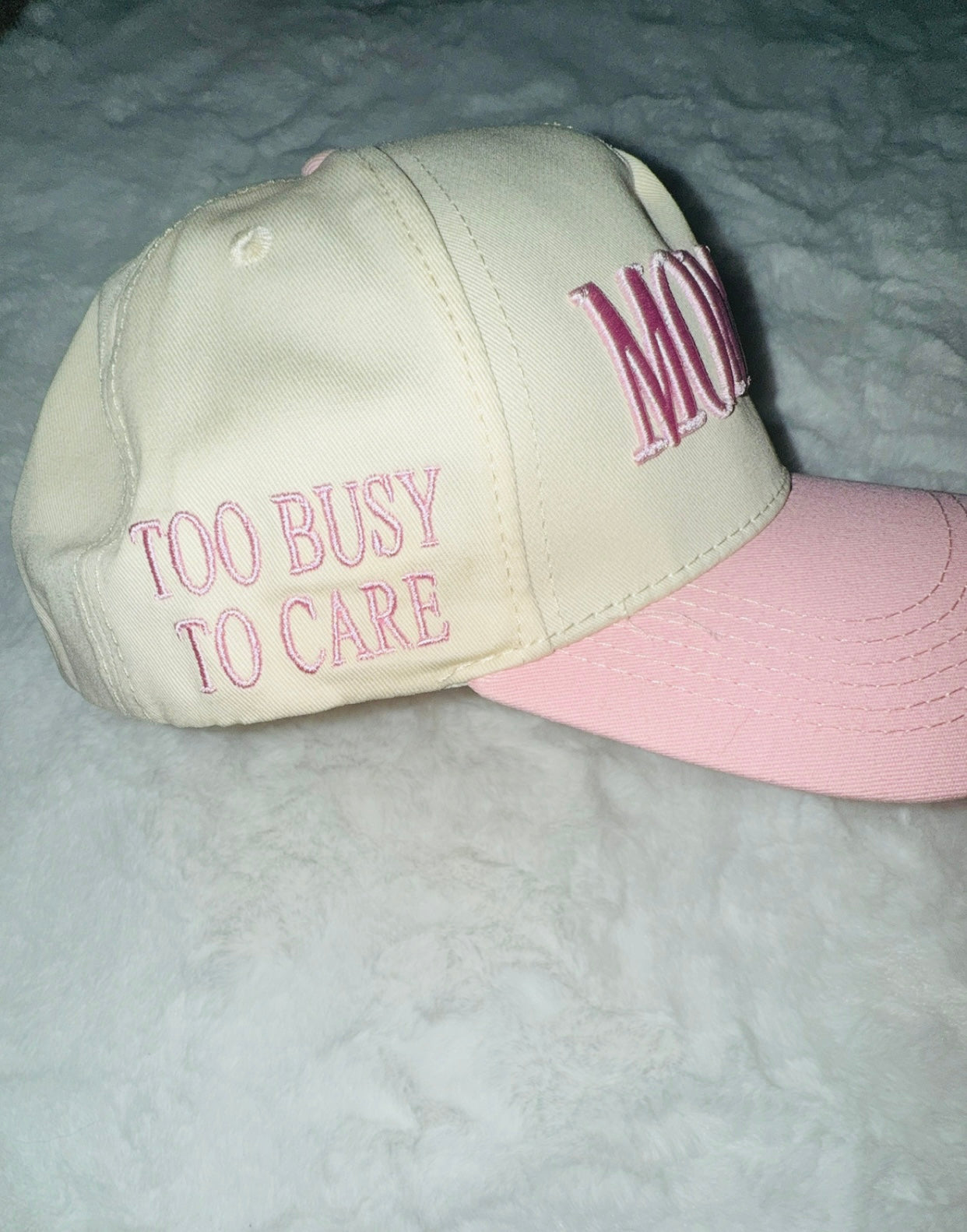 Mommin Trucker hat