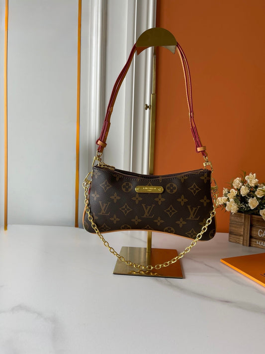 The Amelia purse
