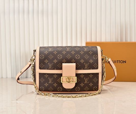 The Emily purse