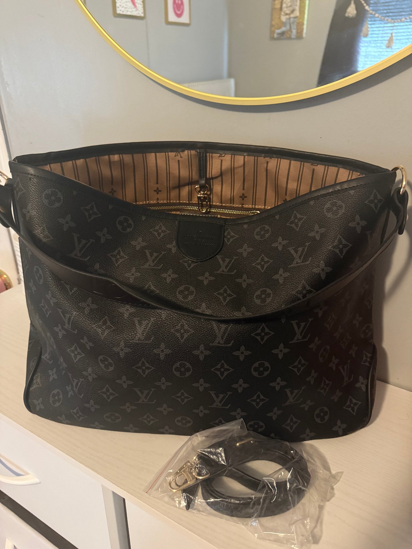 The Ashley purse