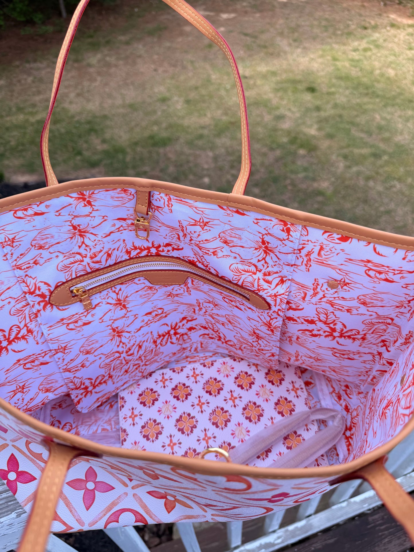 The Saylor purse