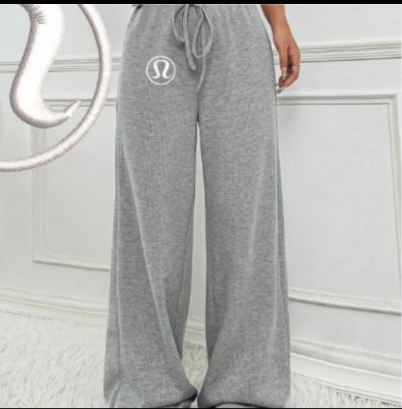 Wide leg pants