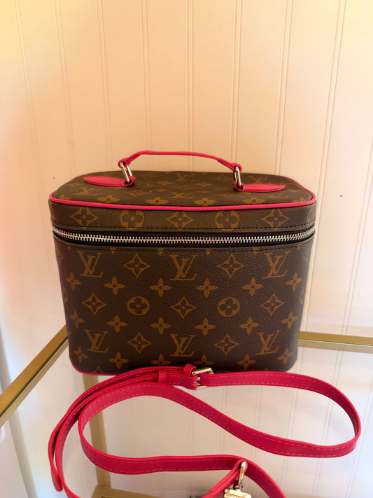 The willow makeup bag