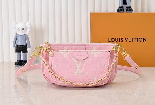 The pink purse