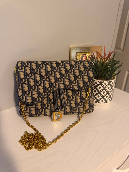 The Debbie purse