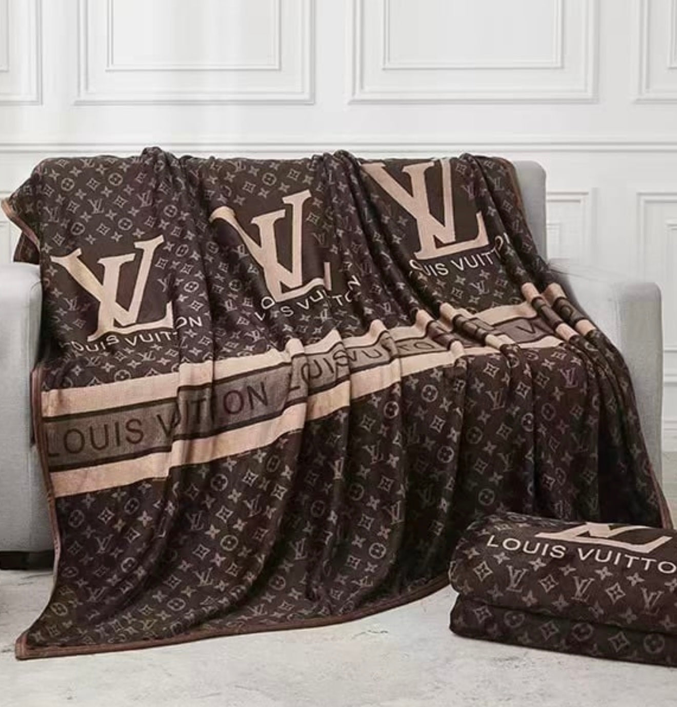 The Lily blanket