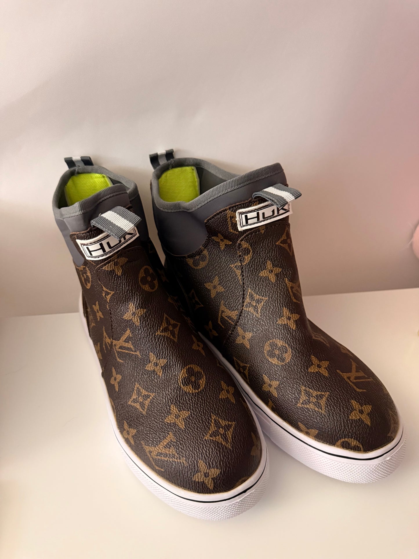 The Huk boots