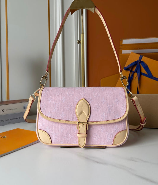 The Hannah purse