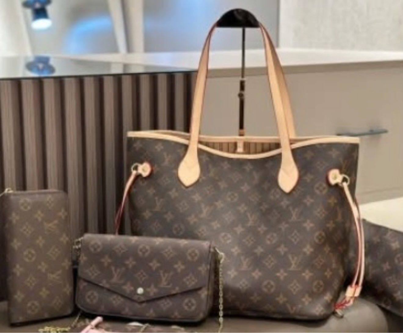 The Sofia tote
