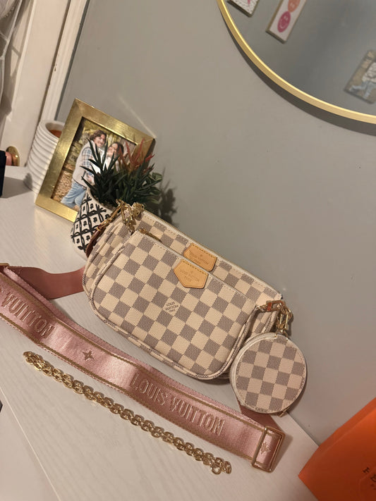 The Peach purse