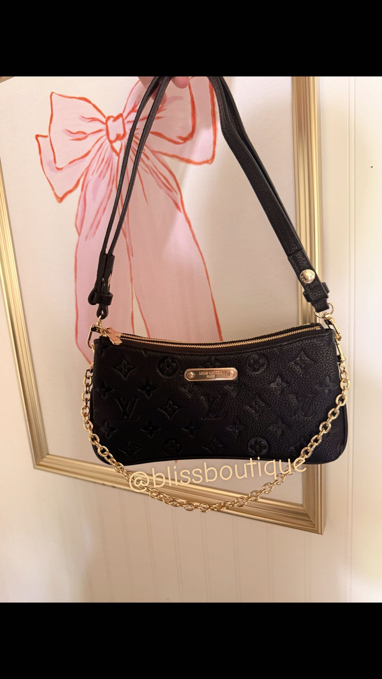 The Amelia purse