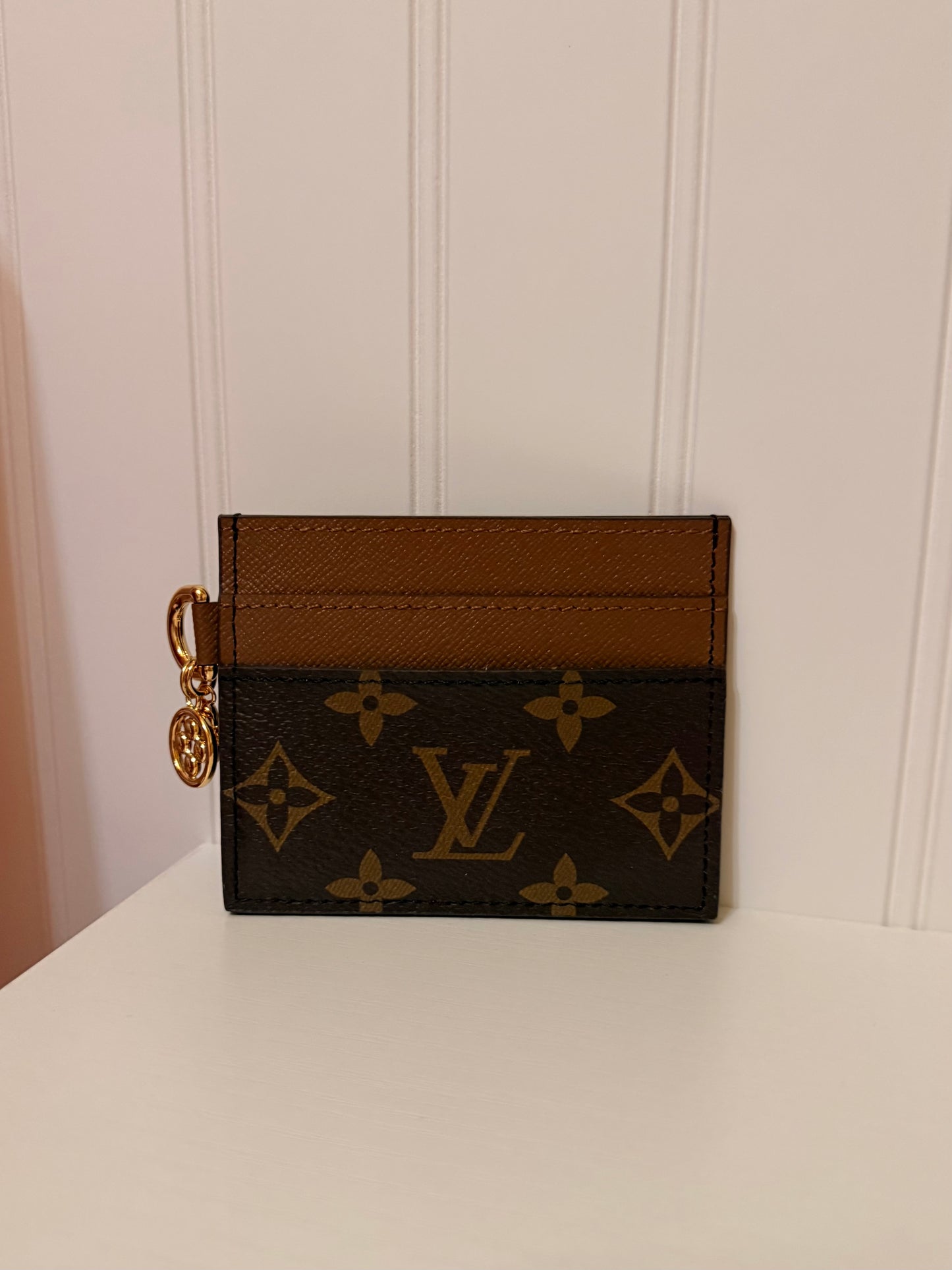 The Brit wallet