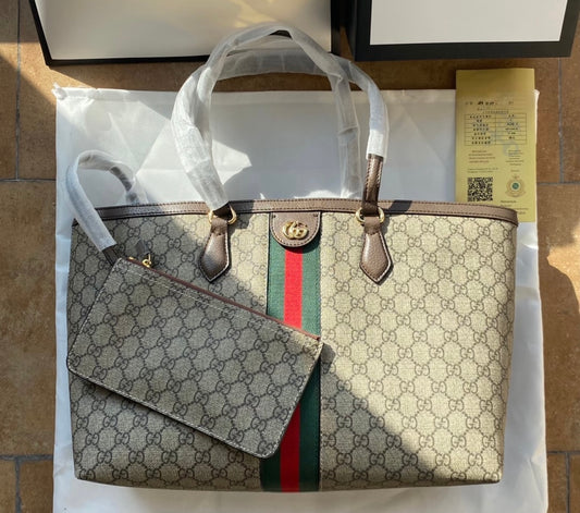 The Ava purse