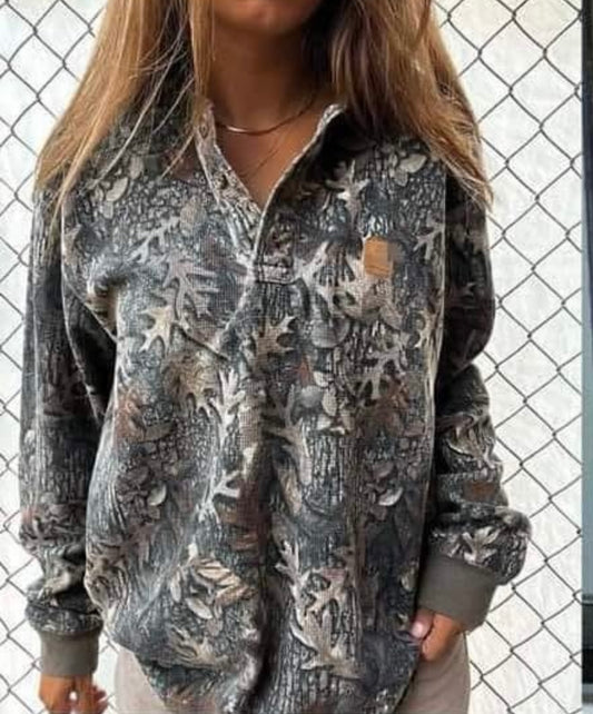 Camo pullover