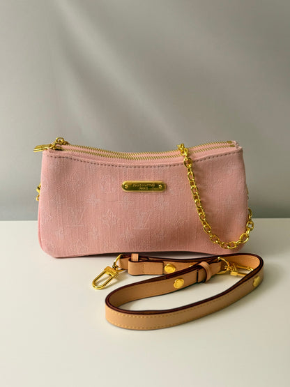 The Amelia purse
