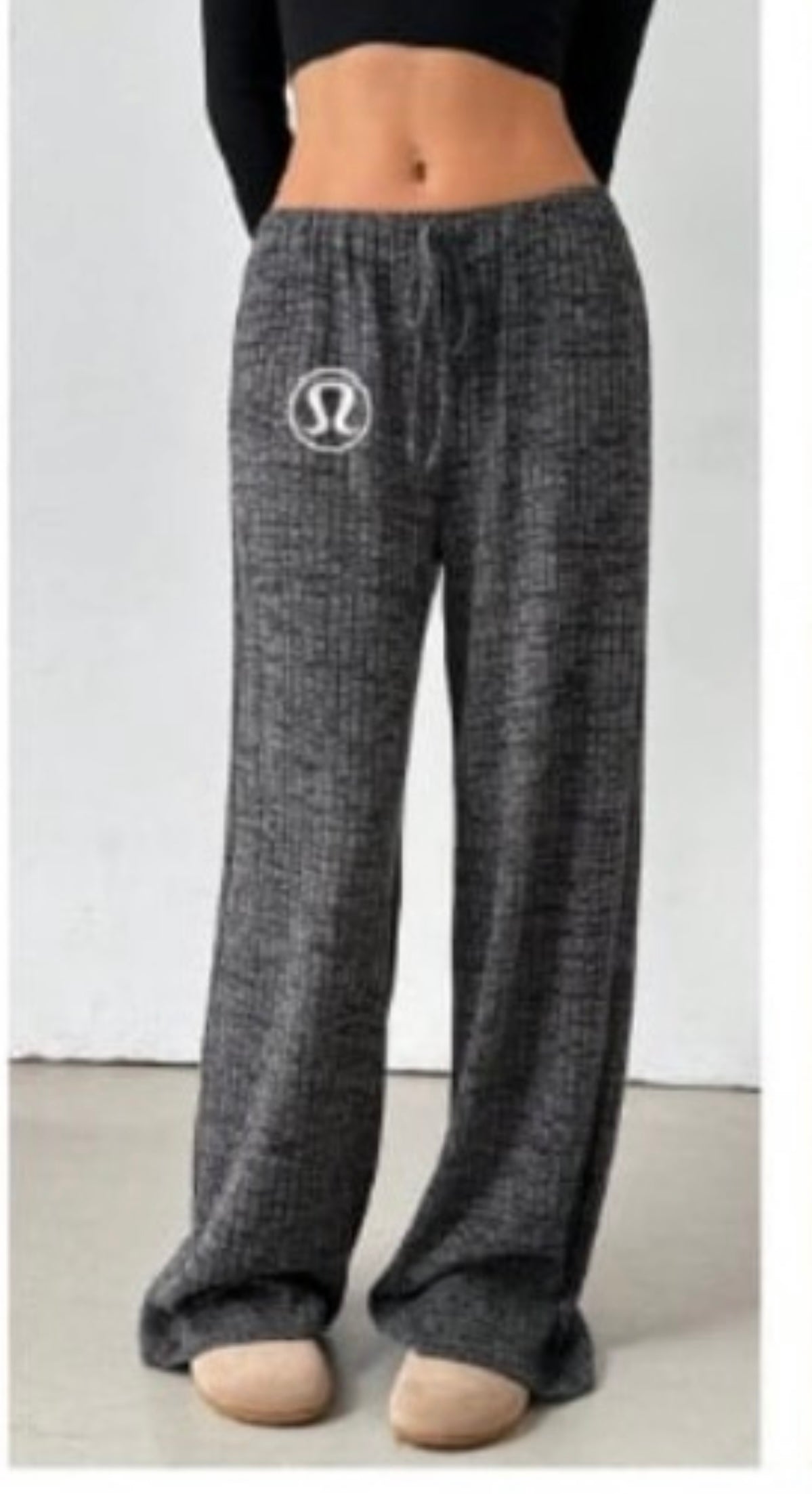 Wide leg pants