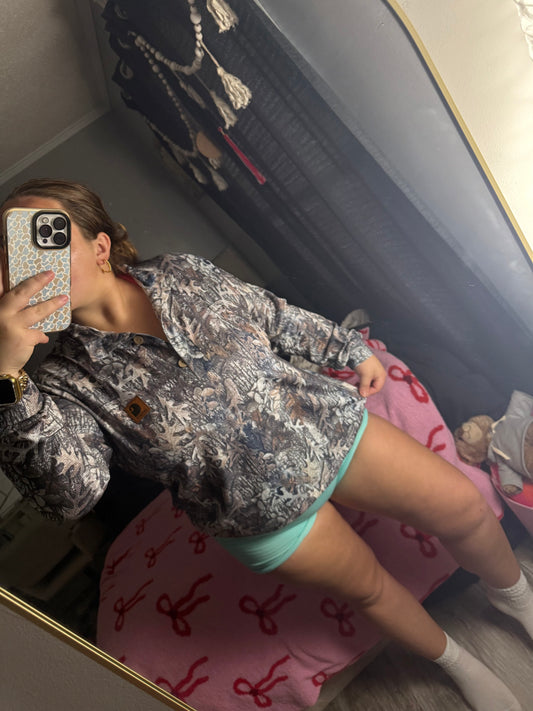 Camo pullover