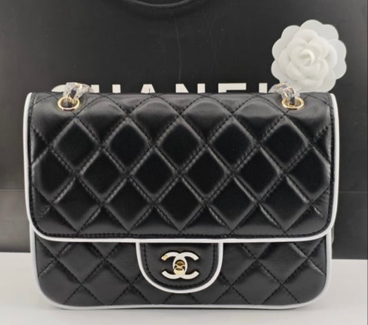 The Leah purse