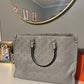 The Bethany purse