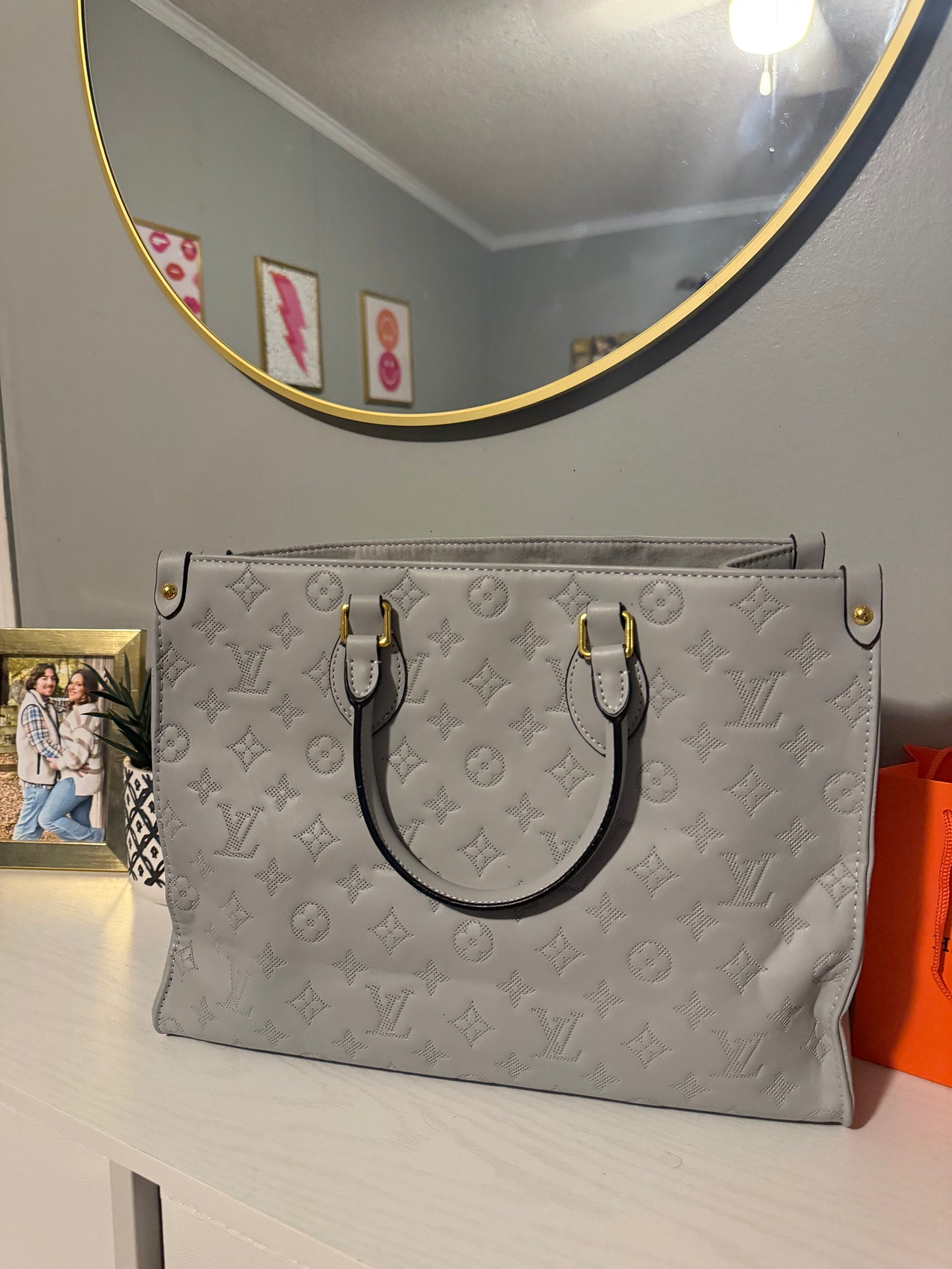 The Bethany purse