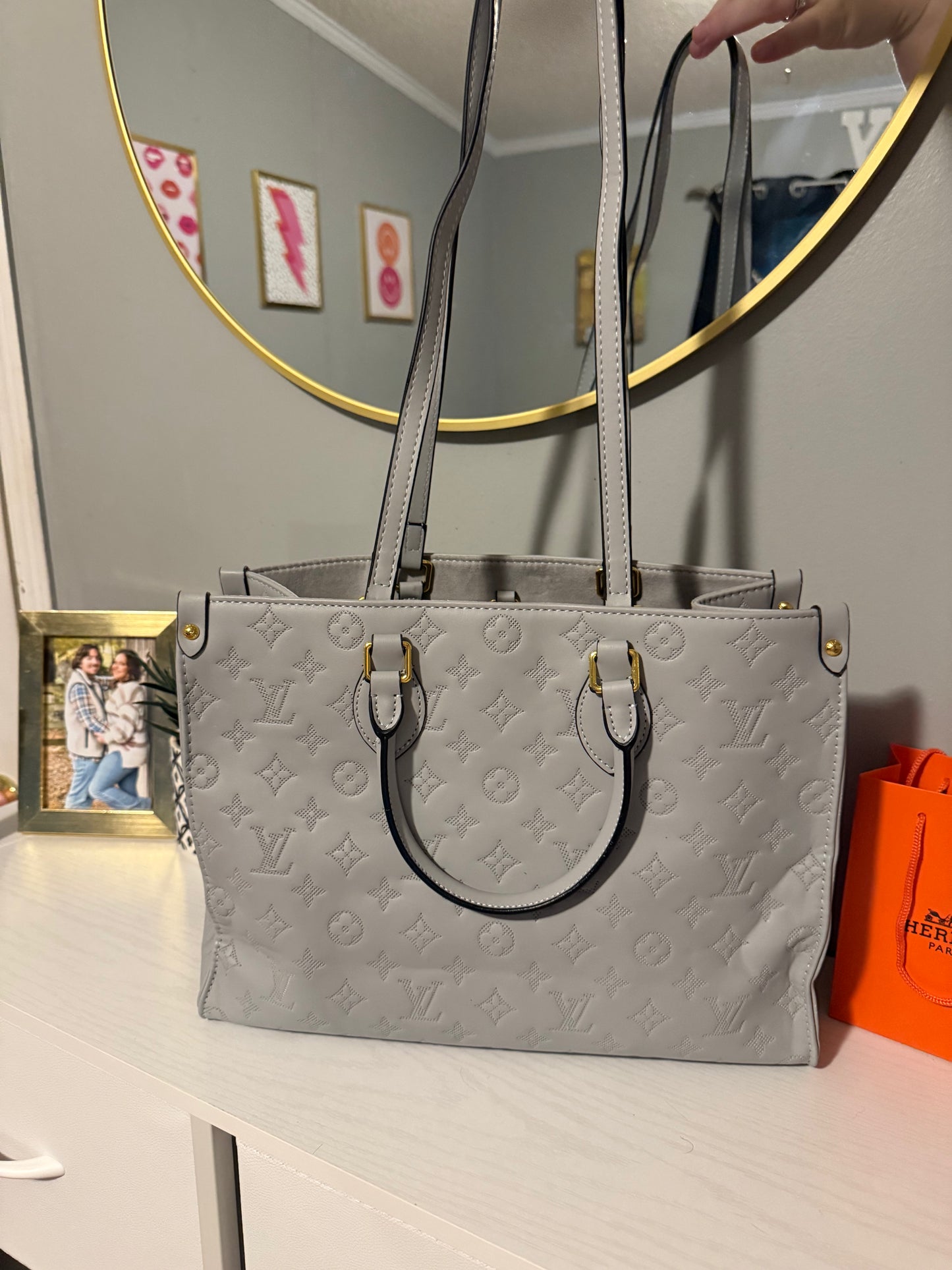 The Bethany purse