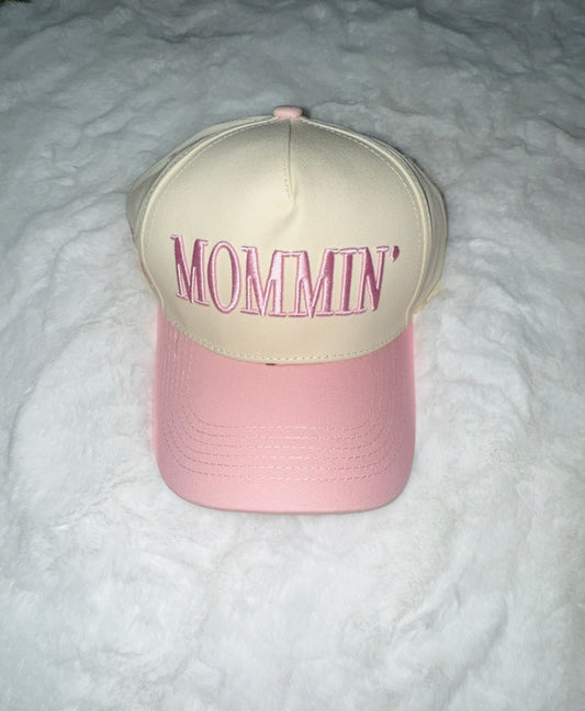 Mommin Trucker hat